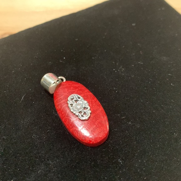 Sponge Coral Pendant in Sterling Silver - Picture 7 of 8